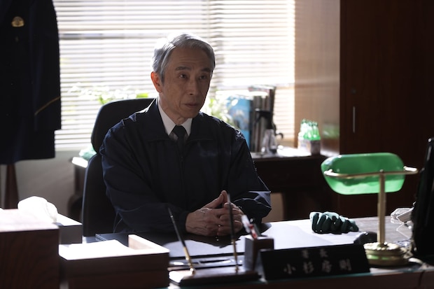 「再会」真犯人＝小杉署長の“若さ”に驚愕！「つるんとした段田安則の衝撃が全て持っていった」「どうやってこんなに？」