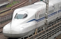 新幹線の指定席を譲らないのは「日本人としての心がない」？　話題の主張にSNS「僕は自由席でも躊躇する心の狭い人」「指定席の意味ない」