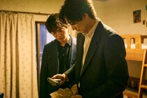 《5月12日更新》「田鎖ブラザーズ」謎を整理！おもちゃから密造銃…誰が何のために？ふみ（仙道敦子）の意味深セリフ、キーホルダーの数字「2」などの意味