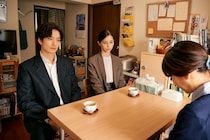「田鎖ブラザーズ」突如出現「先生」の正体めぐり考察過熱！防カメの政治家？税理士？教祖？晴子（井川遥）小池（岸谷五朗）にも疑惑の目