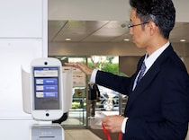 マイナ免許証「一体化、窓口で『お勧めしない』」体験談が相次ぐ　データが示す“過渡期の現実"