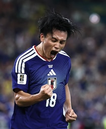 日本がチュニジアに4-0快勝！ W杯最多得点記録を更新　次戦引き分け以上で2位以上確定　負けても3位突破の可能性