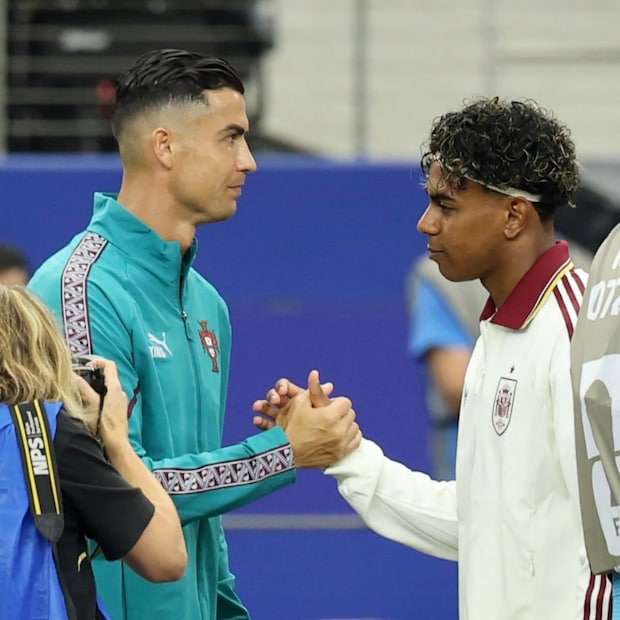 スペインが劇的1-0でイベリアダービー制覇!メリーノ決勝弾で死闘に決着、C・ロナウドはW杯ラストマッチに