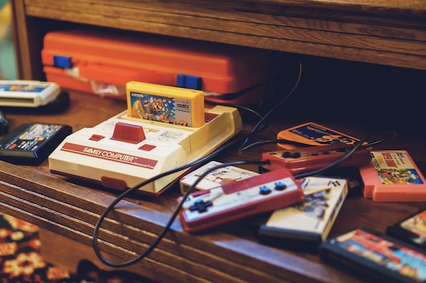 「ファミコン」発売43周年!「おじいちゃんの家にあった」「実物見たことない」世代間ギャップも浮き彫りに