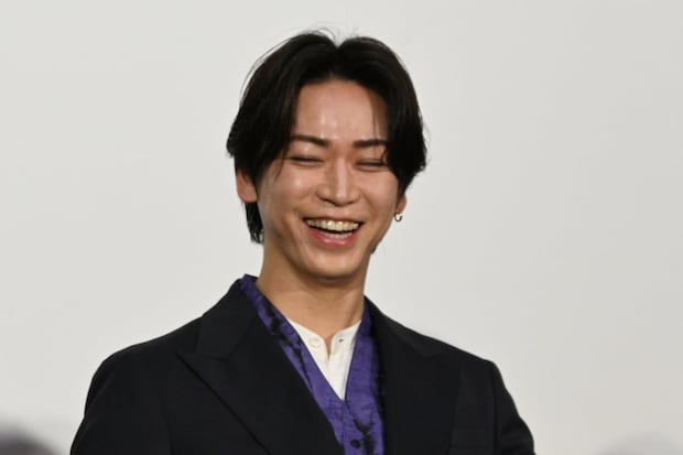 亀梨和也演じる令和版の「銭形平次」は「捜査オタク」！野球の経験が生きた投げ銭シーンにも注目