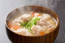 「『豚汁』じゃなくて『豚バラ具の味噌汁』」経済学者の投稿きっかけに豚汁論争白熱　定義曖昧も共感続々