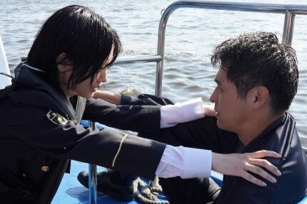 「新東京水上警察」”日下部”加藤シゲアキと“礼子”山下美月の関係が暗雲か… 「日下部と礼子の距離が離れていきそうな予感」