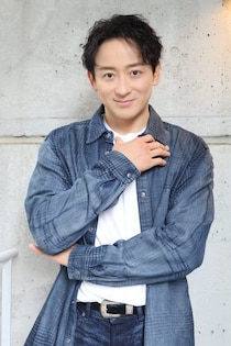 山本耕史、「RENT」に続き全編英語上演に挑む「ゼロからのスタートだけどやるしかない」　日米合作ブロードウェイミュージカル「フル・モンティ」【インタビュー】