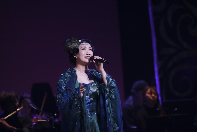 市川由紀乃リサイタル2025「新章」リサイタルの様子写真02