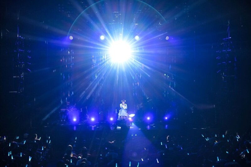 前島亜美『前島亜美 LIVE 2025 Blooming NOTE』場面写真06