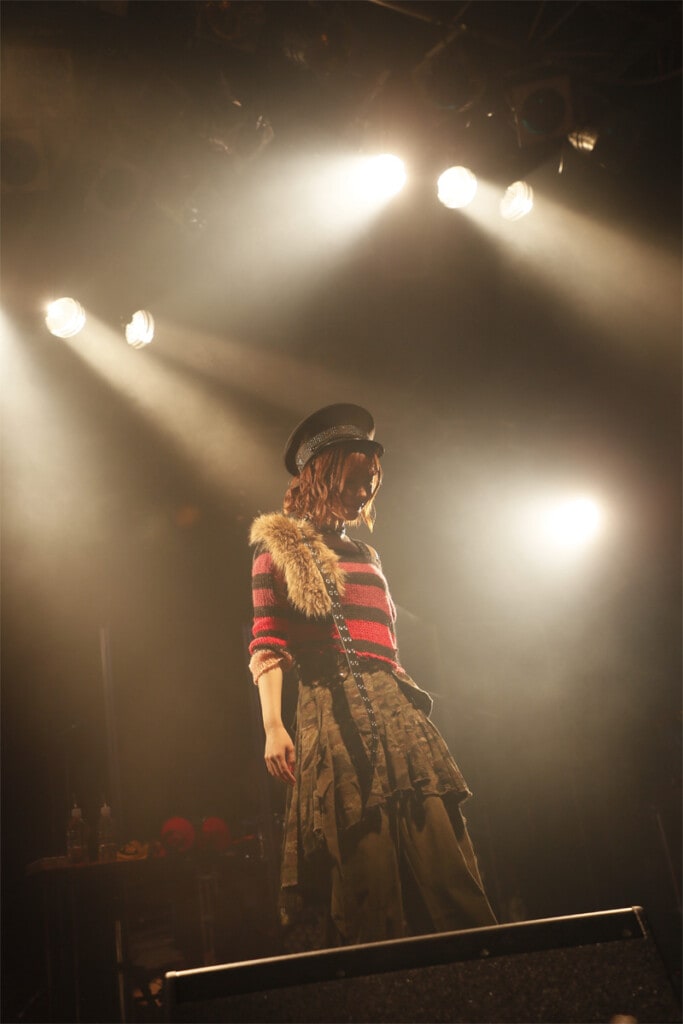 愛美「AIMI LIVE TOUR 2025 “NEW WORLD”」神奈川公演_ライブ写真05