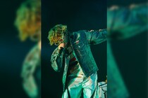 Bimi 2年ぶりのクリスマスライブ、熱狂と感動の夜「Bimi Live Galley #09 -moi moi-」ライブレポート