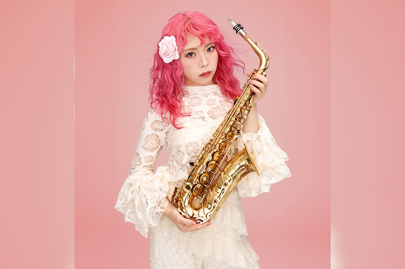 ジャズサックスプレイヤー ユッコ・ミラー メジャーデビュー10周年アルバム『Bloomin’』新アーティストビジュアル・ジャケット写真・収録楽曲を公開