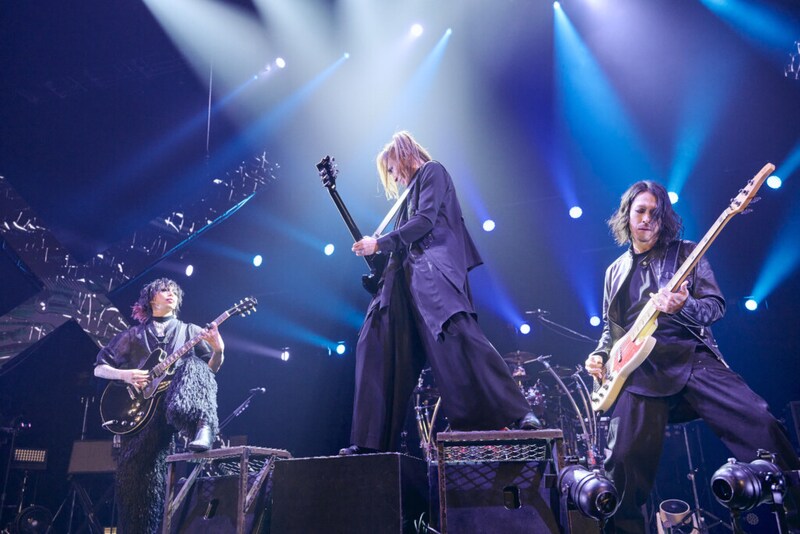 1228_lynch.コラボ_2