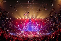 lynch.  20周年の集大成となったlynch. 20TH ANNIVERSARY XX FINAL ACT「ALL THIS WE’LL GIVE YOU」ライブレポート到着