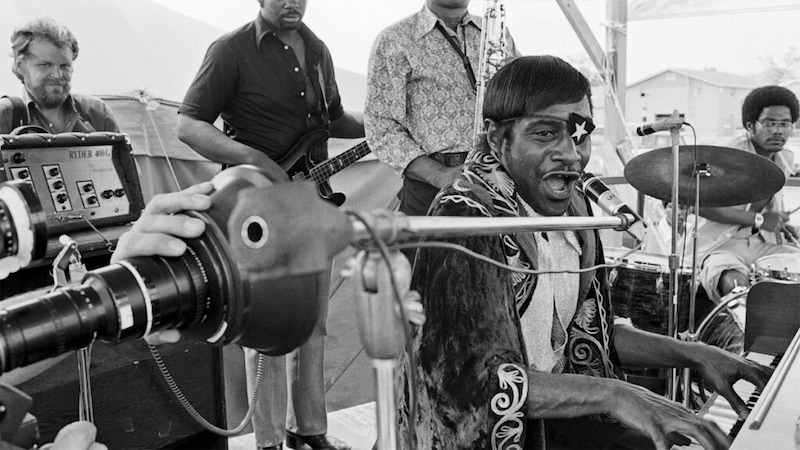 映画『ジェイムズ・ブッカー 愛すべきピアノ・ジャンキー』場面写02