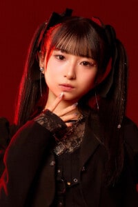 WHITE SCORPION『7秒のレジスタンス』アーティスト写真_CHOCO