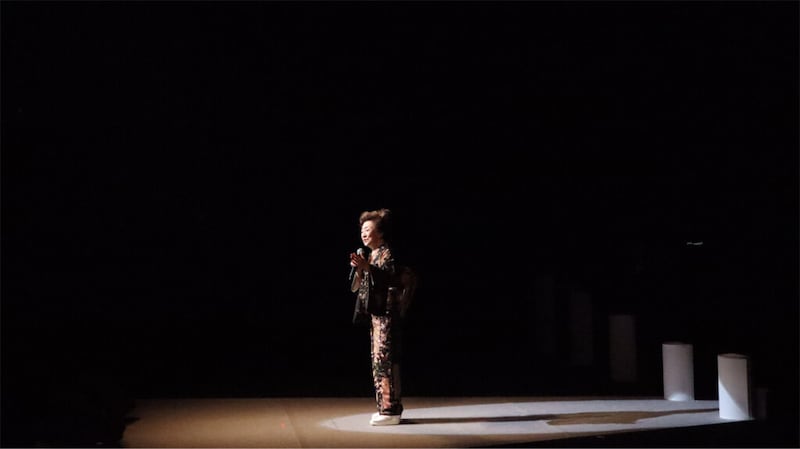 大月みやこ特別公演場面写0