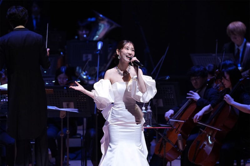 柏木由紀 オーケストラコンサート「SHORT CAKE」 東京芸術劇場コンサートホールで開催
