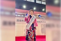 市川由紀乃、応援大使をつとめる福島県・国見町を６年ぶりに来訪　道の駅で新曲を熱唱　国見町のPRも