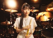 世界的ドラマー川口千里、初のライブアルバム 『E-Magination – Live at Blues Alley Japan -』収録内容決定　ジャケット写真、新アーティスト・ビジュアルも公開