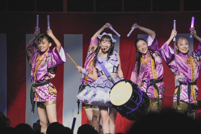 ももクロ高城れにソロコンサート『33 SAMBA to ボンボンDANCE ~まるごとれにちゃん祭り 2026~』第一部ボンボン公演 場面写04