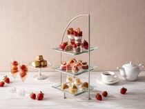 横浜・みなとみらい：”第4のチョコレート”ルビーショコラ&苺のアフタヌーンティー、12月1日より年明けまで展開