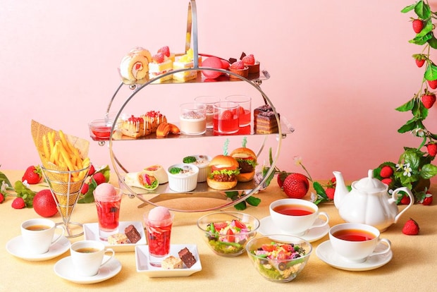 ホテルニューオータニ幕張：苺スイーツを多彩に盛り込んだアフタヌーンティー、12月1日より展開