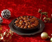 欧州の伝統スイーツ展開　紀ノ国屋「クリスマススイーツコレクション2025」を開催中