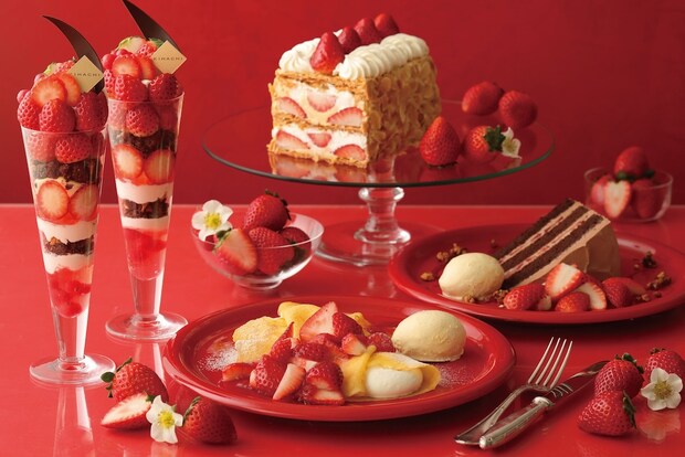 キハチ カフェ:ナポレオンパイを再構築した新作パフェなど登場「ストロベリーフェア」1月15日より開催