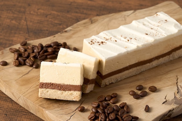 お取り寄せ・代々木上原：「ミニマル」4層仕立てのコーヒー”生”ガトーショコラ 、2月21日より期間限定展開