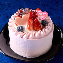 シャトレーゼ：ホワイトデー向けケーキ2種、3月4日より全国店舗で展開