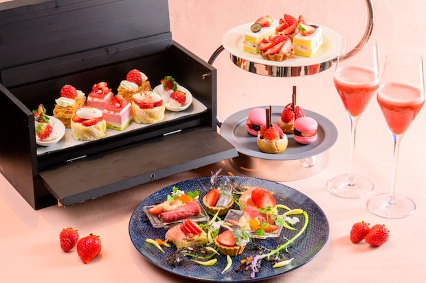オーセントホテル小樽：ティースタンド＆ボックスにスイーツ全12種詰め込んだ”苺尽くし”アフタヌーンティー、3月1日より土日祝日限定展開