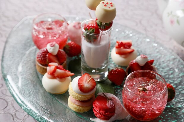 大阪マリオット都ホテル：桜＆苺尽くしのスイーツで心満たされるひとときを演出　春季アフタヌーンティー、3月1日より展開