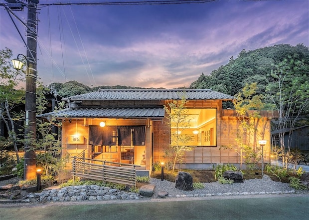 静岡・丸子：22時まで営業「The COFFEE ROASTER」”夜パフェ提供カフェ”として移転リニューアルオープン