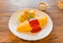 【直方】メニューと内装をリニューアル！農家の食卓の絶品オムライス
