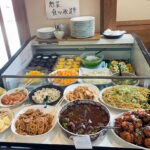 【飯塚】惣菜食べ放題のメガ盛り鉄板焼きメニューのお店。ヒデマロのホルモン餃子ランチ