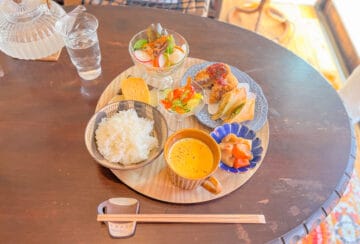 【直方】NEW OPEN！カフェ Cocotte+の体がよろこぶ日替わりプレートランチ