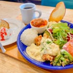 【飯塚】彩豊かなプレートでお腹も心も満たされる♪aruk cafeのきまぐれケーキセット