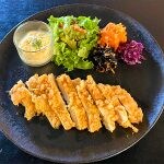 【田川】ゆったり過ごしたいときに。おいとま食堂のチキン南蛮定食。