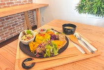 【飯塚】土日限定の隠れ家カフェで美味しくデトックス ！kotonoha cafeのハーブのプレートランチ