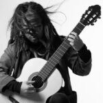 【田川】12月20日（土）、田川市美術館で「笹久保伸ギターライブ」が開催されます。