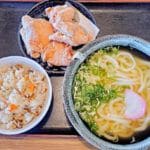 【桂川】半世紀以上愛され続ける名店！おやまうどんの「唐揚げうどん定食」