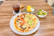 【宮若】ぶどう農家が営むピザカフェがNEW OPEN！ピザカフェARUの自家製ピザ