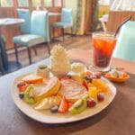 【桂川】ハワイアンな空間でいただく極上のパンケーキ。LANIのフルーツたっぷりリコッタパンケーキ