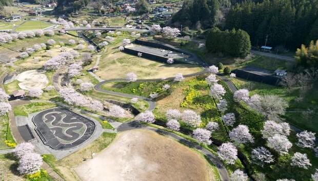 がんね白滝公園 全体空撮【岩国市美和町】