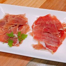 尾島さんの作った「生ハム」盛り合わせ