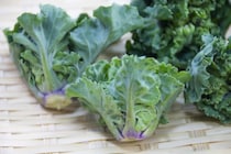 バラのような華やかな見た目！苦味が少なく食べやすいプチヴェールとは？