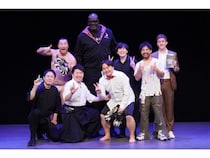 “バスケ界の伝説”シャキール・オニールが六本木のコント劇場に襲来! とにかく明るい安村やウエスPの芸に爆笑「全員アメリカでも通用する!」