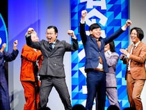 “開幕2連敗”絶体絶命の例えば炎チームが“2連勝”ダブルヒガシチームと対戦! トリまでもつれた勝負の行方は!?【関西よしもと漫才リーグ第5戦】